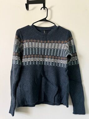 Kuhl Navy Fair Isle Crewneck Sweater with Gray and Rust Accents